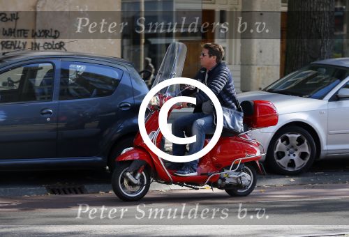Amsterdam 2 oktober 2015
Martijn Krabbe op zijn vespa scooter