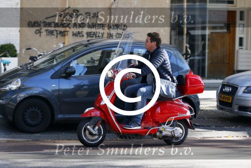 Amsterdam 2 oktober 2015
Martijn Krabbe op zijn vespa scooter