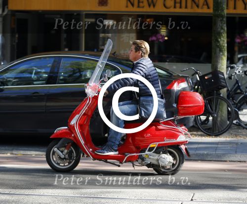Amsterdam 2 oktober 2015
Martijn Krabbe op zijn vespa scooter