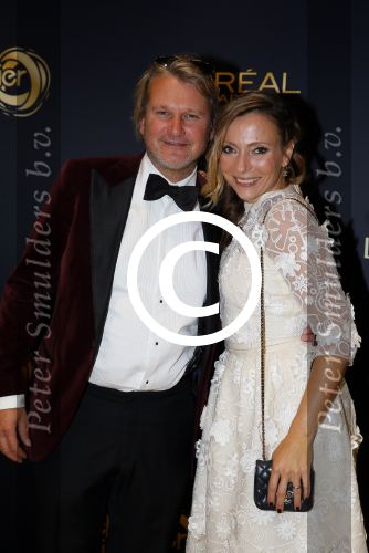 Amsterdam 15 oktober 2015
Uitreiking van de 50e televizierring in carre. May-britt Mobach met man