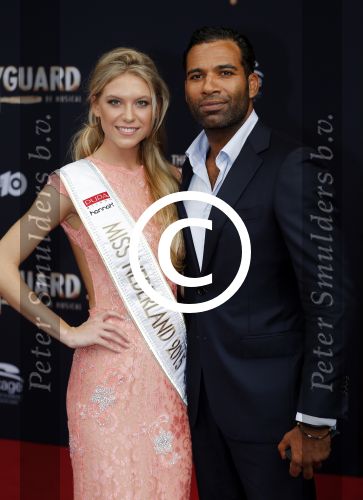 Utrecht 27 september 2015
Premiere the bodyguard met oa Romy Monteiro Mark v Eeuwen  Carolina Dijkhuizen en Patrick Martens.