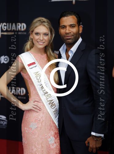 Utrecht 27 september 2015
Premiere the bodyguard met oa Romy Monteiro Mark v Eeuwen  Carolina Dijkhuizen en Patrick Martens.