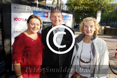 Amsterdam 30 september 2015
Boekpresenatie Joop van Tellingen in Players. Aanwezig Dennis Ria Nathalie en Fender v Tellingen alsmede rest van de familie.