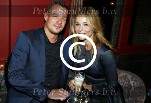 Haarlem 12 oktober 2015
Premiere meisje met het rode haar in schouwburg van haarlem.
Froukje de Both en Niek van der Bruggen