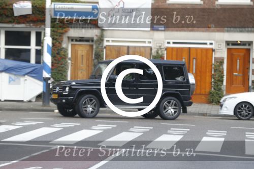 Amsterdam 25 september 2015
Nikkie Plessen in haar mercedes Gelandewagen Jeep