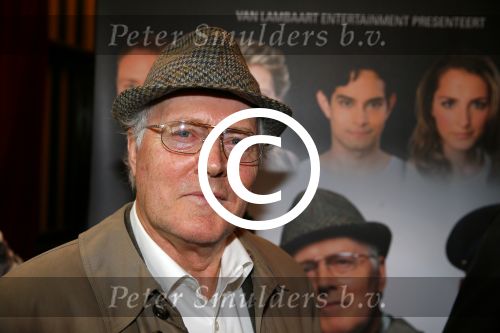 Amsterdam 16 september 2015
Perspresentatie Baantjer Live 2, Gaby Milder, Roben Mitchell van den Dungen, Hayo Kruijff, Nienke Sikkens, Beau Schneider, Peter Tuinman, Peter Romer. Erwin v Lambaart is de producent