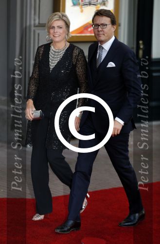 Amsterdam 26 september 2015
200 jaar koninkrijk in carre met oa aanwezig Koning Willem Alexander koningin Maxima en Prinsesd Beatrix.