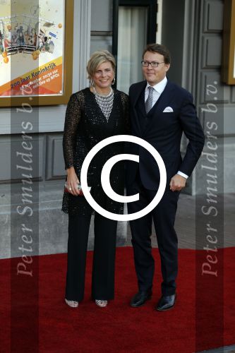 Amsterdam 26 september 2015
200 jaar koninkrijk in carre met oa aanwezig Koning Willem Alexander koningin Maxima en Prinsesd Beatrix.