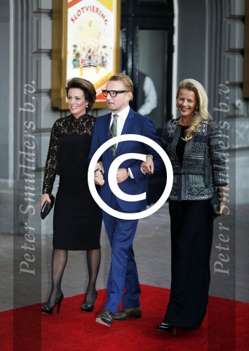 Amsterdam 26 september 2015
200 jaar koninkrijk in carre met oa aanwezig Koning Willem Alexander koningin Maxima en Prinsesd Beatrix.
