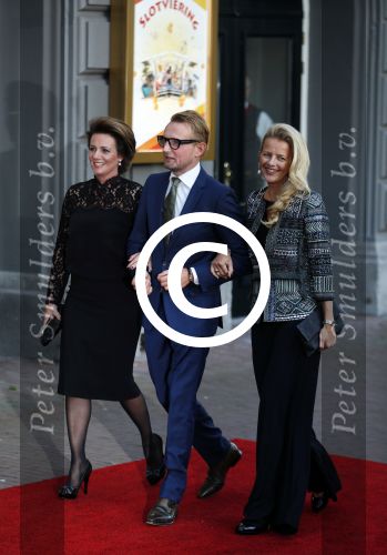 Amsterdam 26 september 2015
200 jaar koninkrijk in carre met oa aanwezig Koning Willem Alexander koningin Maxima en Prinsesd Beatrix.