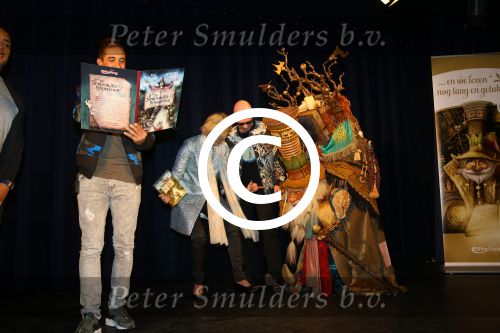Kaatsheuvel, De Efteling presentatie en voorlezen van het kinderboek \