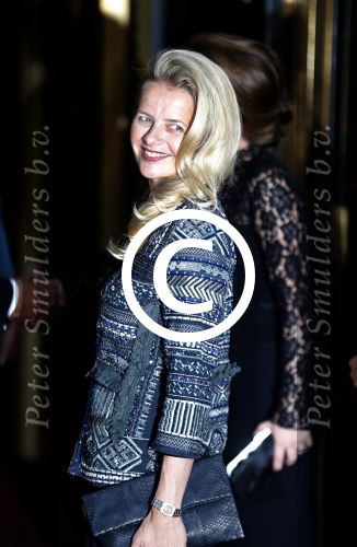 Amsterdam 26 september 2015
200 jaar koninkrijk in carre met oa aanwezig Koning Willem Alexander koningin Maxima en Prinsesd Beatrix.