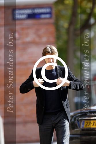 Amsterdam 14 oktober 2009
Rick Engelkes op weg naar stage holding.
Peter Smulder bv