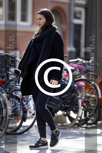 Amsterdam 29 september en 1 oktober 2015
De zwangere vrouw van Arie Boomsma Romy Houwer in Amsterdam.
