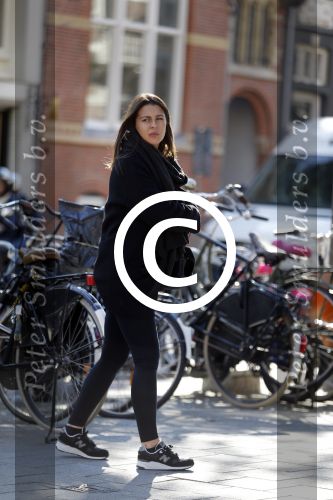 Amsterdam 29 september en 1 oktober 2015
De zwangere vrouw van Arie Boomsma Romy Houwer in Amsterdam.