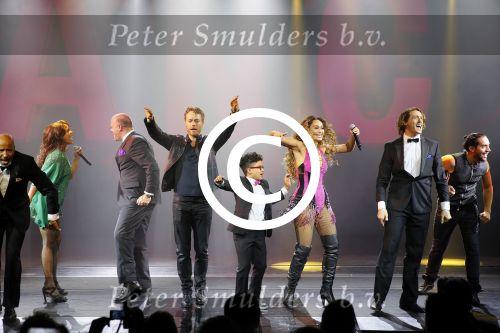 Utrecht 27 september 2015
Premiere the bodyguard met oa Romy Monteiro Mark v Eeuwen  Carolina Dijkhuizen en Patrick Martens.