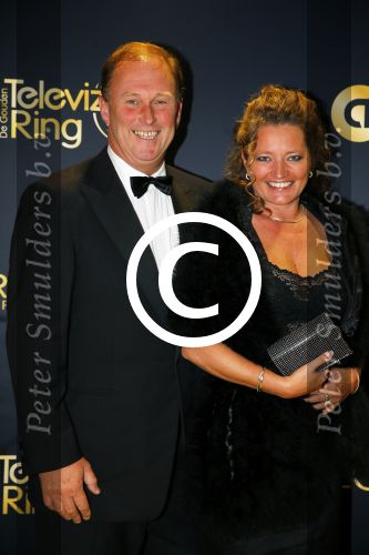 Amsterdam 15 oktober 2015
Uitreiking van de 50e televizierring in carre. Ronald Goes met Marjolein v Westerloo