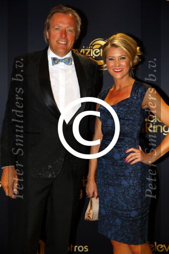 Amsterdam 15 oktober 2015
Uitreiking van de 50e televizierring in carre. Sandra Ysbrandy en partner
