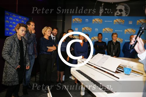 Amsterdam 6 oktober 2015 
Presentatie zangers musicals in concert in het ziggo dome. De aanwezigen waren Anouk Maas B Brave Stanley Burleson Mariska v Kolck Simone Kleinsma William Spaaij Eric v Tijn Rene v Kooten en Maurice Wijnen.