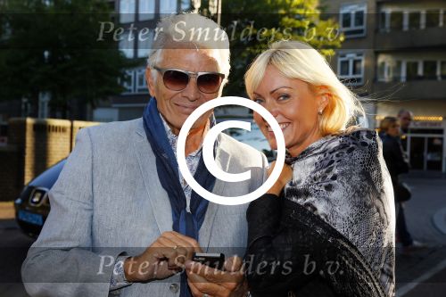 Amsterdam 30 september 2015
Boekpresenatie Joop van Tellingen in Players. Aanwezig Dennis Ria Nathalie en Fender v Tellingen alsmede rest van de familie. Sophia de Boer met Ben Cramer