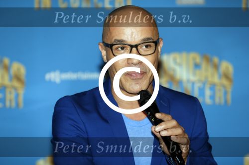 Amsterdam 6 oktober 2015 
Presentatie zangers musicals in concert in het ziggo dome. De aanwezigen waren Anouk Maas B Brave Stanley Burleson Mariska v Kolck Simone Kleinsma William Spaaij Eric v Tijn Rene v Kooten en Maurice Wijnen.