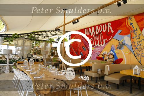 ibiza juli aug 2015
div stranden en clubs op ibiza.
The harbour club