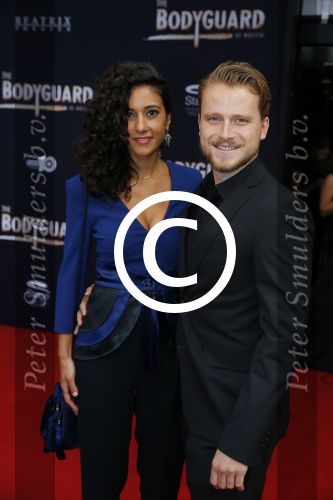 Utrecht 27 september 2015
Premiere the bodyguard met oa Romy Monteiro Mark v Eeuwen  Carolina Dijkhuizen en Patrick Martens.