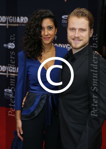Utrecht 27 september 2015
Premiere the bodyguard met oa Romy Monteiro Mark v Eeuwen  Carolina Dijkhuizen en Patrick Martens.