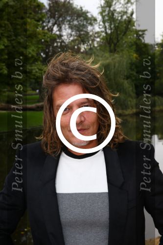Amsterdam, 21 September 2015
Perspresentatie Dokter Tinus  Dr. Tinus
Tygo Gernandt