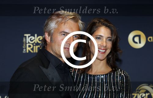 Amsterdam 15 oktober 2015
Uitreiking van de 50e televizierring in carre. Victor Reinier met vriendin