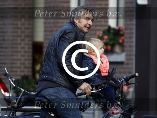 Amsterdam 19 september 2015  
Victor Reinier met zijn dochter op de fiets