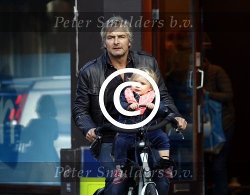 Amsterdam 19 september 2015  
Victor Reinier met zijn dochter op de fiets