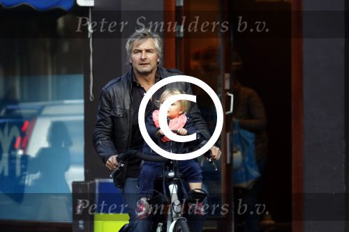 Amsterdam 19 september 2015  
Victor Reinier met zijn dochter op de fiets