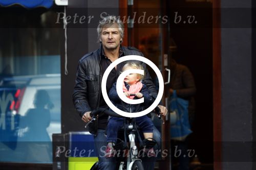 Amsterdam 19 september 2015  
Victor Reinier met zijn dochter op de fiets