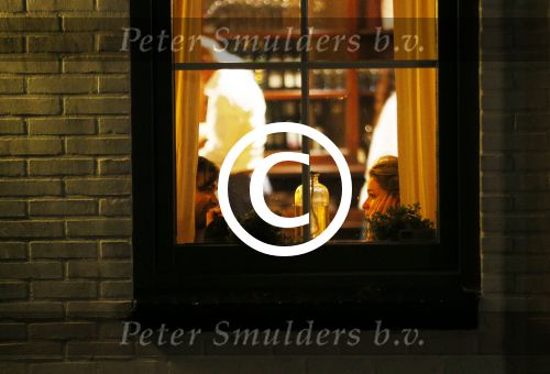 Loosdrecht 3 oktober 2015
Waylon en Joelle Witschge eten samen bij een argentijns restaurant in Loosdrecht en gaan daarna samen naar zijn huis.