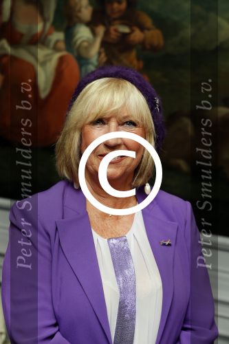 Baarn 4 oktober 2015
Presentatie boek Belinda Meuldijk in kasteel Groeneveld.
Aanwezig Thierry Duval Rob de Nijs Henriette de Nijs Julis Joshi en Robert.
Willeke Alberti krijgt het eerste boek.