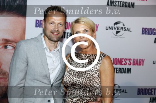 Amsterdam 13 september 2016
Premiere Bridget Jones baby in Tuschinski. Anita Witzier met man