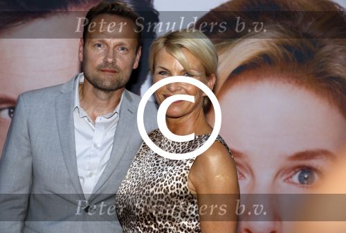 Amsterdam 13 september 2016
Premiere Bridget Jones baby in Tuschinski. Anita Witzier met man
