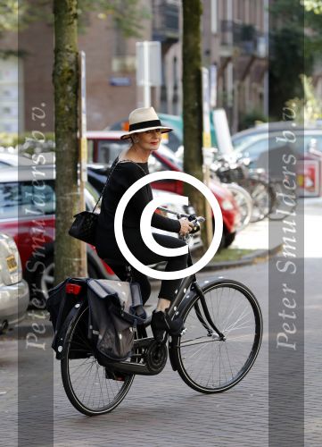 Amsterdam 10 septmber 2016
Opening winkel en modeshow Sheila de Vries. Ans v Markus