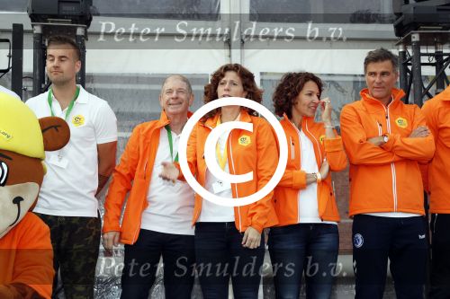 Amsterdam 21 september 2016
Sportdag van de Johan Cruijff foundation in het Olympisch stadion. Danny Cruijff en Estelle Cruijff zijn aanwezig . Barbara Barend met zoon en dochter