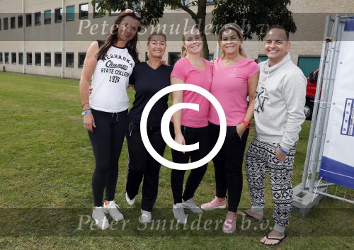 Amsterdam 11 september 2016
Amsterdam city swim tbv ALS door de amsterdamse grachten. Bartina en Debbie Koeman