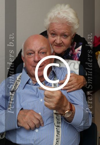 Vlaardingen, 29 September 2016
Bas v Toor in rolstoel samen met zijn vrouw Coby v Toor in zijn kamer bij Revalidatiecentrum Marnix