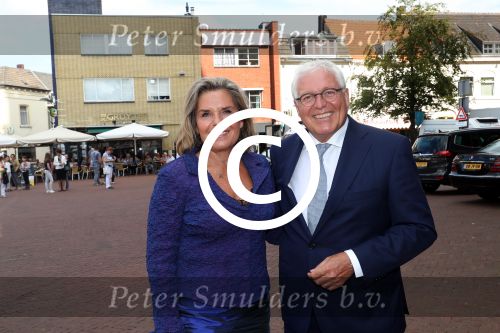 Weert, 18 September 2016
Trouwen Pieter v d Hoogenband met Marie Jose Crooijmans.
Cees Rein v d Hoogenband met zijn vrouw Astrid v d Hoogenband