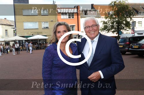 Weert, 18 September 2016
Trouwen Pieter v d Hoogenband met Marie Jose Crooijmans.
Cees Rein v d Hoogenband met zijn vrouw Astrid v d Hoogenband