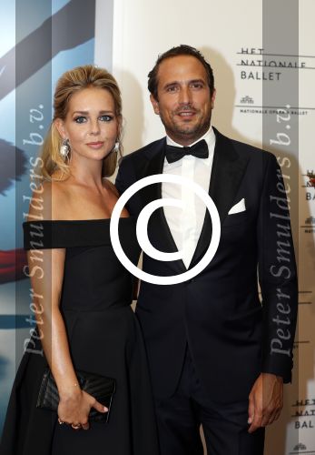 Amsterdam 7 september 2016
Premiere Nationaal ballet in de stopera. Chantal janzen met man Marco