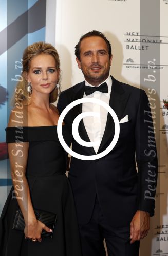 Amsterdam 7 september 2016
Premiere Nationaal ballet in de stopera. Chantal janzen met man Marco
