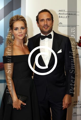 Amsterdam 7 september 2016
Premiere Nationaal ballet in de stopera. Chantal janzen met man Marco