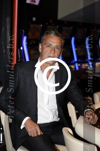 Amsterdam 27 september 2016
Presentatie cast indecent proposal met Matteo v d Grijn Roos v Erkel en Chris tates in het holland casino. Hans Cornelisse is een van de producenten.