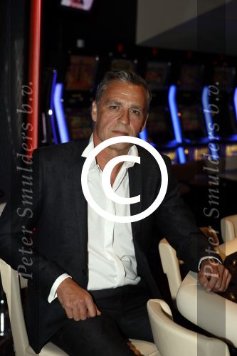 Amsterdam 27 september 2016
Presentatie cast indecent proposal met Matteo v d Grijn Roos v Erkel en Chris tates in het holland casino. Hans Cornelisse is een van de producenten.
