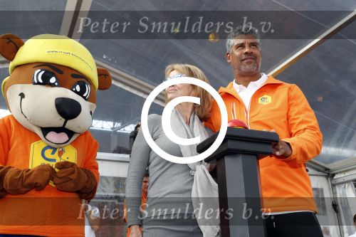 Amsterdam 21 september 2016
Sportdag van de Johan Cruijff foundation in het Olympisch stadion. Danny Cruijff en Estelle Cruijff zijn aanwezig . Frank Rijkaard
